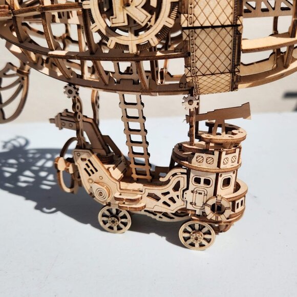 Wooden Airship Hot Air Balloon Model Bookshelf Desk Decor Steampunk Retro Steam - Picture 9 of 16